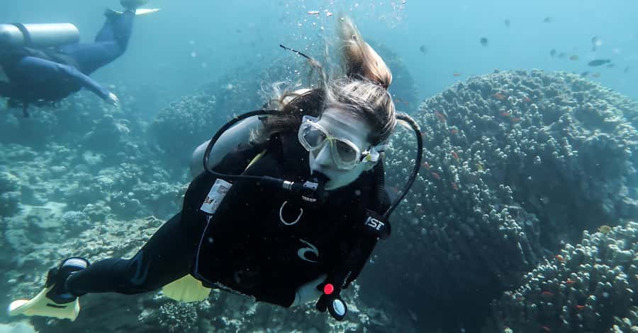 Explore Aqaba's Depths: Scuba Diving Tour, with Hotel Pickup - Why Zee’s personal instruction matters
