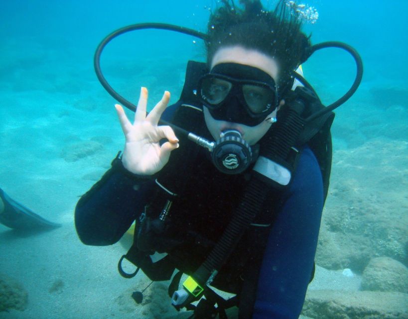 Fethiye: 2 Guided Scuba Dives with Lunch and Hotel Transfers - The two sessions and the lunch break