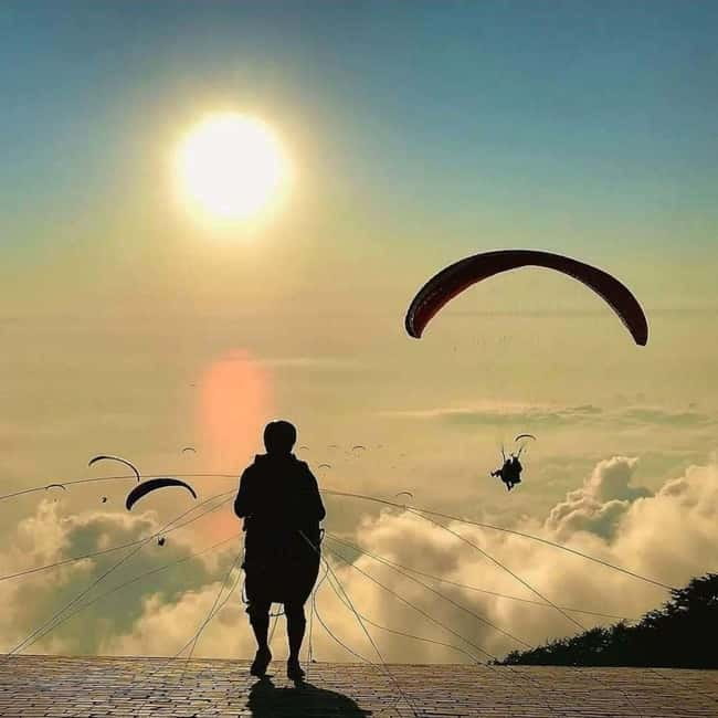 Fethiye: Fly and Dive, Paragliding and Scuba Diving Combined, Transfer Included - The 20-minute briefing and your first steps into the air