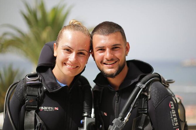 First Dive Experience in Tenerife - What Happens at Stingray Bay