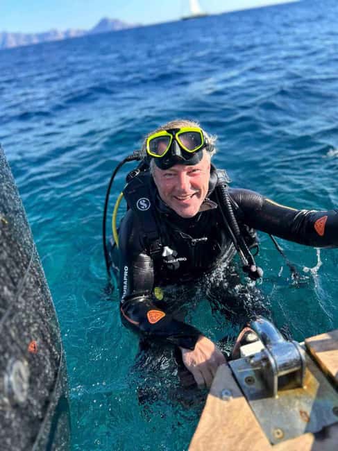 First Scuba Diving Experience in Calvi (From 8 yo) - Who will enjoy this most