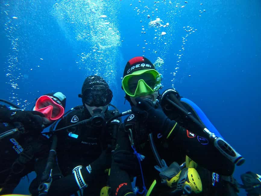 Fréjus: Diving Experience in Port-Fréjus with an Instructor - Booking, Weather, and Cancellation Flexibility