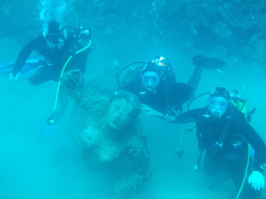 Fréjus: Diving Experience in Port-Fréjus with an Instructor - What You See Beneath the Riviera Water