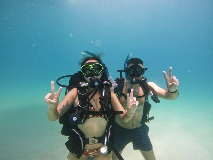 From Abu Dhabi: Scuba Dive and Snorkeling with BBQ, Transfer - Getting ready at Fujairah’s dive center