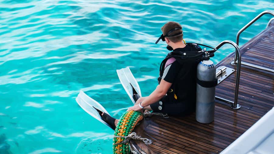 From Hurghada: Scuba Diving with Expert Guide & 2 Dives - Abu Ramada, Small Giftun, and Umm Gummar