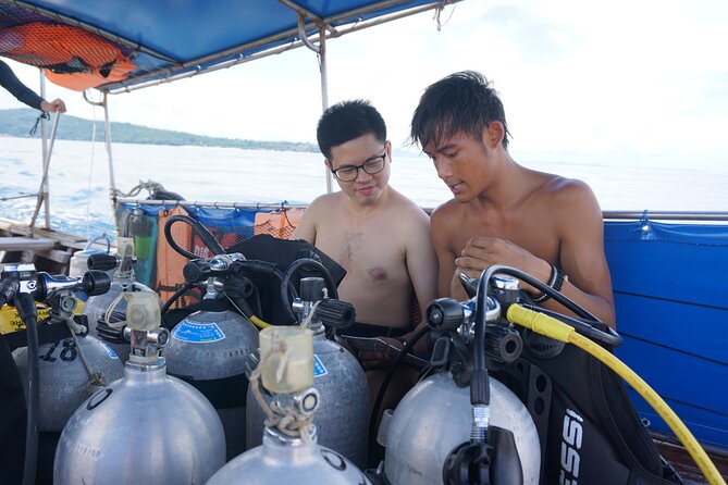 From Phi Phi: Half Day Discover Scuba (2 Dives) - Ko Phi Phi Leh, Viking Cave, and Maya Bay