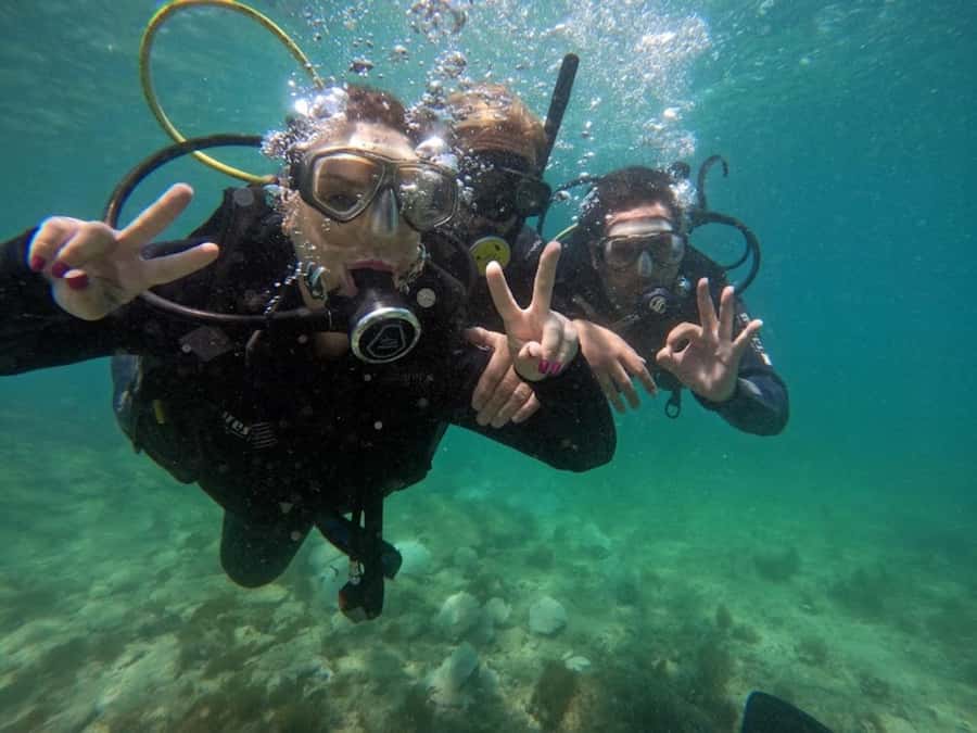 from Rio de Janeiro: Diving in Buzios - The 45 to 60 minute underwater session