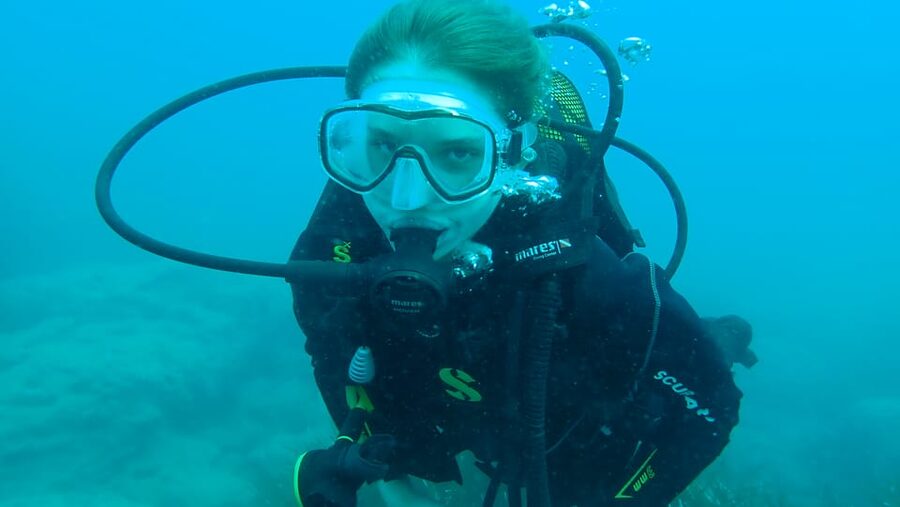 From Side: Guided Scuba Diving in Alanya w/ Lunch & Transfer - Time on the boat between sessions