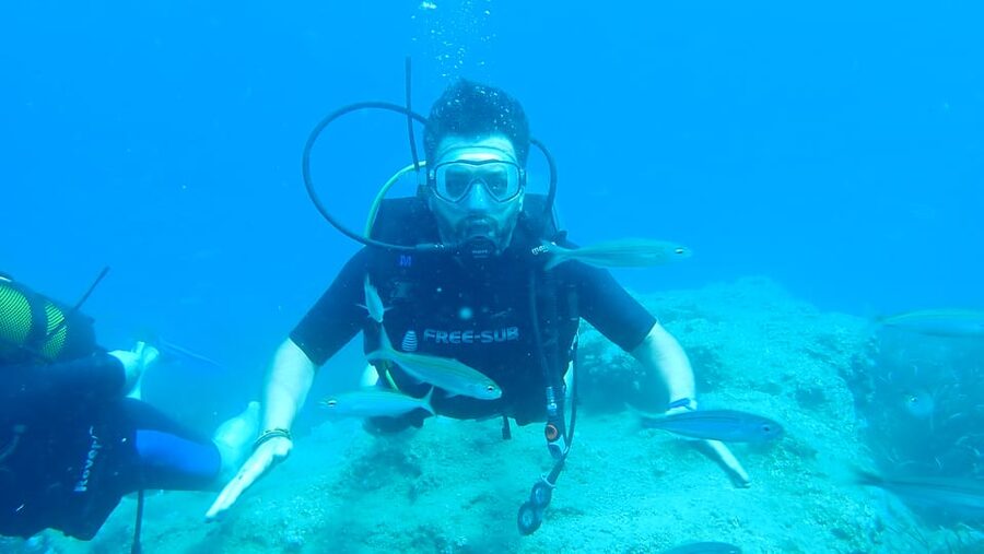 From Side: Guided Scuba Diving in Alanya w/ Lunch & Transfer - Lunch after the morning sessions