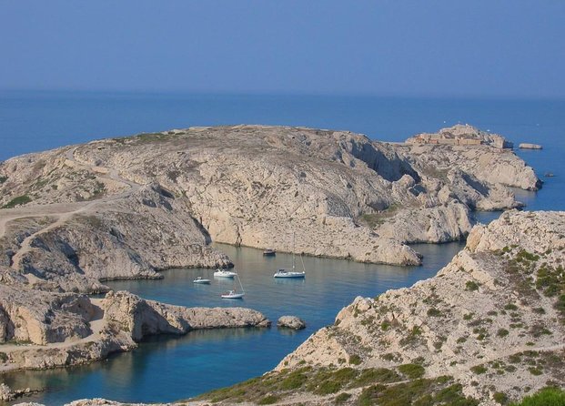 Full-Day Snorkeling and Guided Dive in the Calanques National Park from Marseille - Key points at a glance