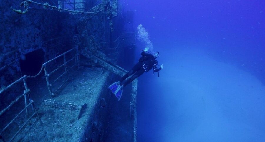 Funchal: Advanced Scuba Diving Afonso Cerqueira Wreck - Key points to know before booking