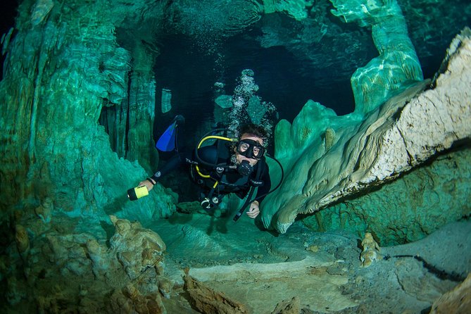 Go for 2 dives in cenote Dos ojos for certified divers - Two underwater routes through Dos Ojos