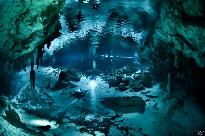 Go for 2 dives in cenote Dos ojos for certified divers - Why the four-hour schedule works