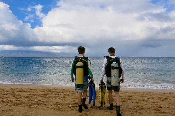 Guided Scuba Dive in Lahaina: Certified - Ka’anapali Beach and the shore entry