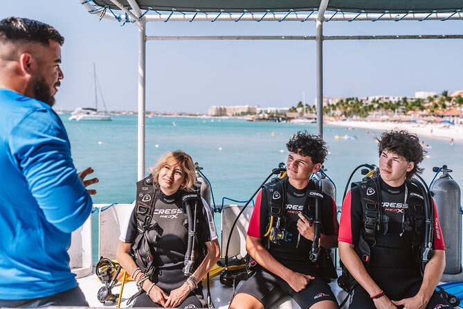 Half-Day Aruba Intro Diving Course for Beginners - The two-hour classroom and pool lesson