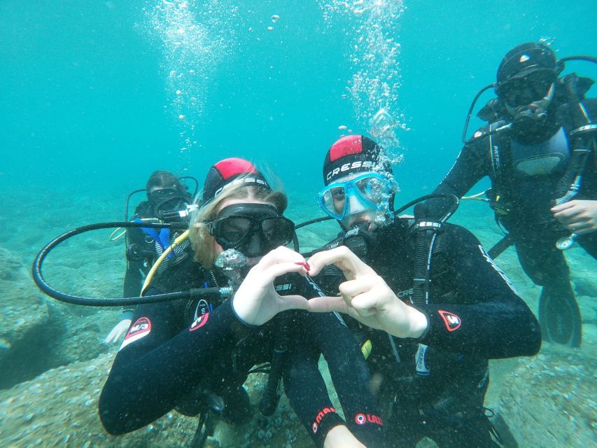 Heraklion: Scuba Diving Experience for Beginners _Beach - Equipment, entry, and personal instruction