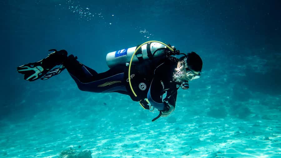 Hurghada: 1, 2, 3, 4, or, 5-Day Scuba Diving Package - Pickup details that save time