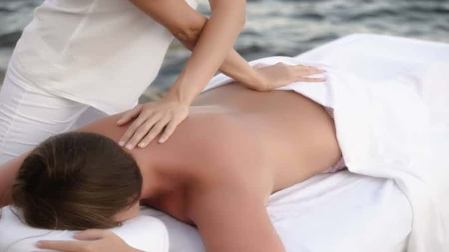 Hurghada: Luxury Orange Bay w/Snorkeling, Massage and Diving - Snorkeling at Giftun Island