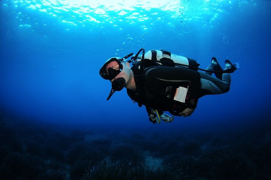 Ibiza: 3.5-Day PADI Open Water Dive Course - What the $648 price covers
