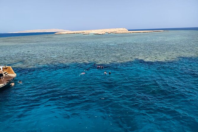 Intro Diving Beginner and Discover Red Sea Underwater - Who should book this Red Sea introduction?
