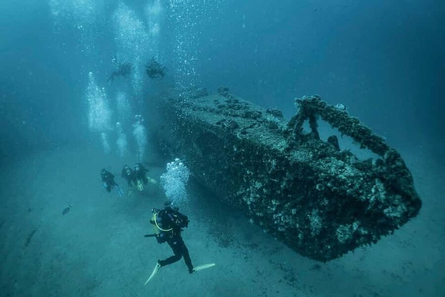 Introductory scuba diving - Leaving Sainte-Maxime for the Sardinaux islets