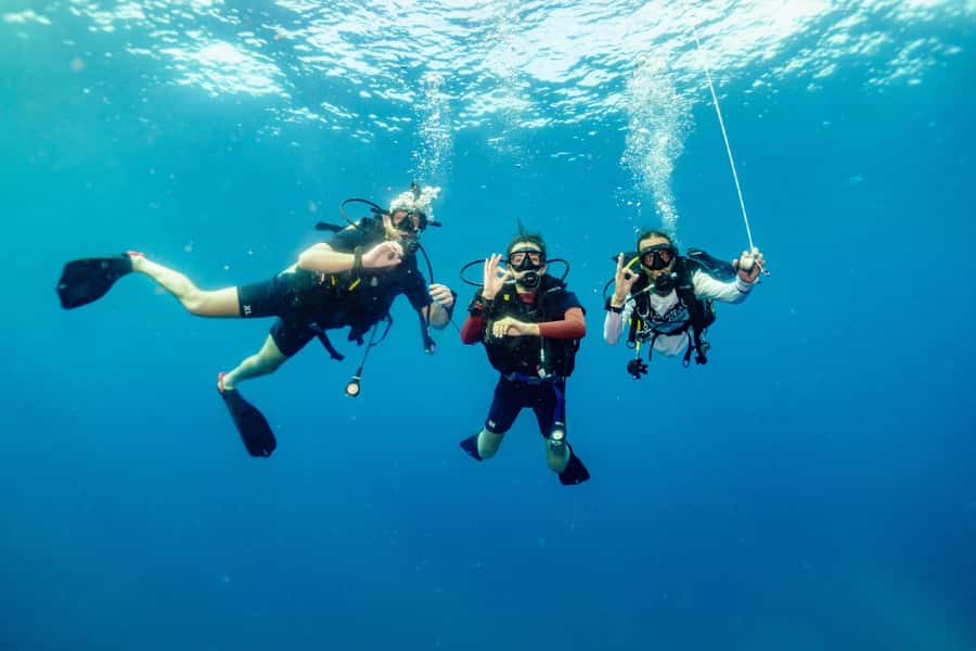 Ko Tao: Open Water Scuba Diving 4-Day Course - Day three: navigation, safety, and the first sea descents