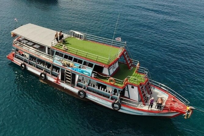 La Bombona Diving Koh Tao Open Water Course - The instructors are the main reason to choose this school