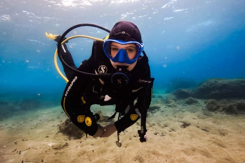 Lanzarote: Beginner Try Scuba Diving Costa Teguise (2 dives) - Getting to Playa Chica from Costa Teguise
