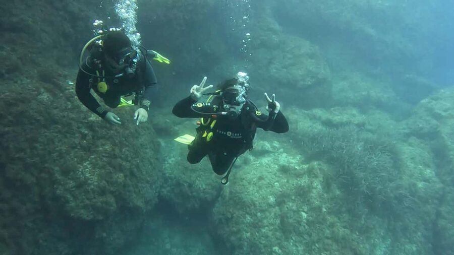 Malta St Pauls Bay: PADI Discover Scuba Diving Experience - Finding New Dimension Scuba near the tower
