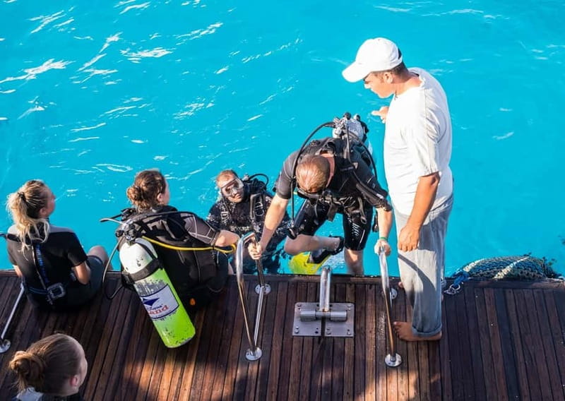 Marmaris: Scuba Diving, Incl. 2 Dive, Lunch w/Hotel Transfer - Two scuba sessions for the price of a long beach day