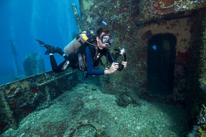 Miami Guided 2-Tank Scuba Diving: South Florida’s Reefs & Wrecks - Key Points