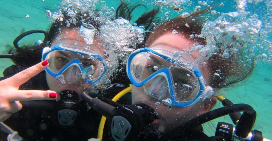 Mykonos: Scuba Diving Mini Program for Beginners - Practicing in shallow water before going farther