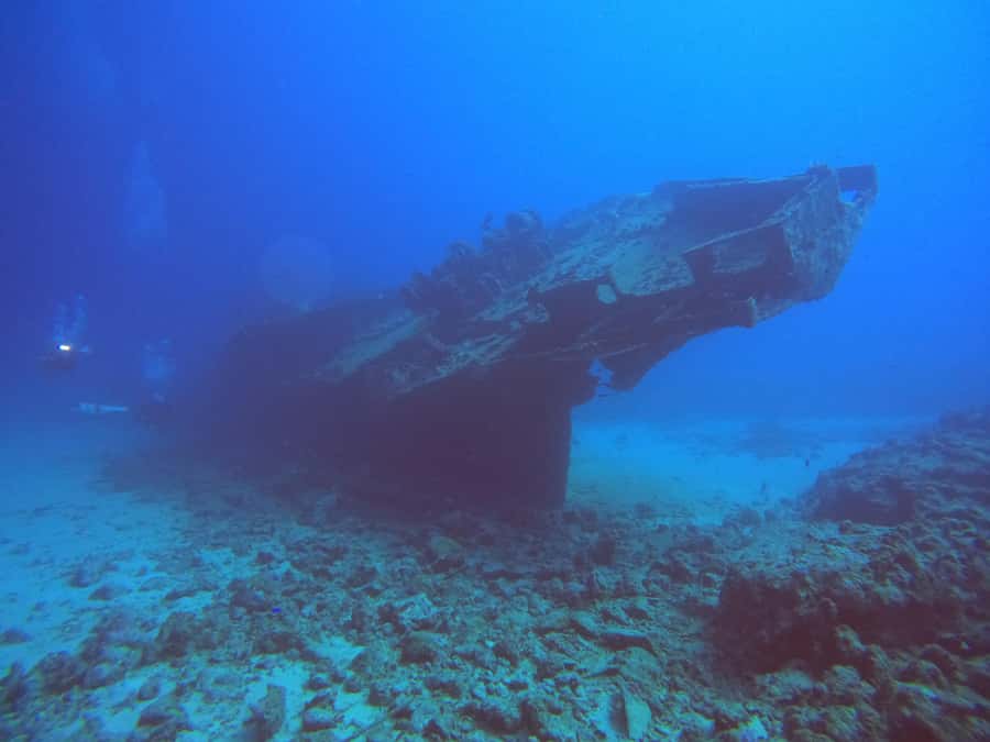 North of Mauritius: Scuba Diving Tour - One focused session rather than a full day