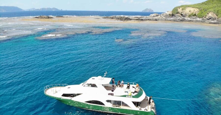 Okinawa: Naha: 1 day Kerama Islands diving‣ license required - Summer treats and useful extras