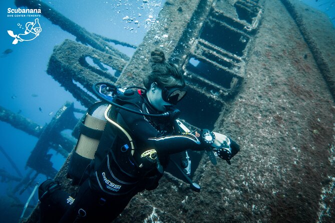 PADI Advanced Open Water Diver Course (AOWD) - 2 days - Equipment, learning materials, and extra costs
