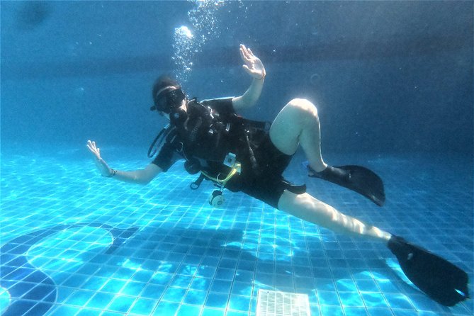 PADI Discover Scuba Dive Experience - Why the pool session makes this a better first attempt