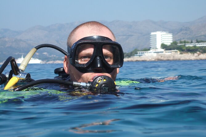 PADI Discover Scuba Diving in Dubrovnik - The second session reaches 12 meters