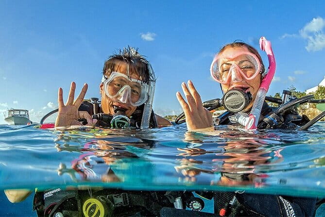 PADI Rescue Diver - Two rescue scenarios put the pieces together
