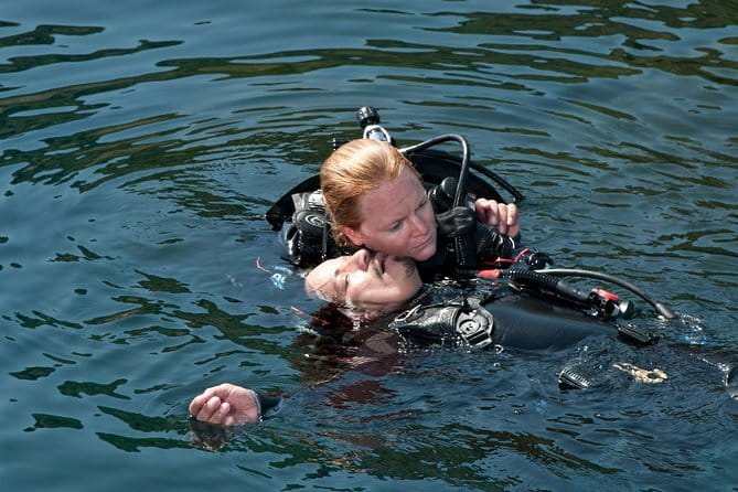 PADI Rescue Diver - Ten exercises that turn theory into action