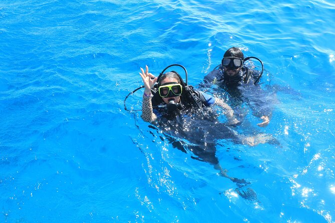 PADI Scuba Diver (PSD) - Confined-water training before the sea