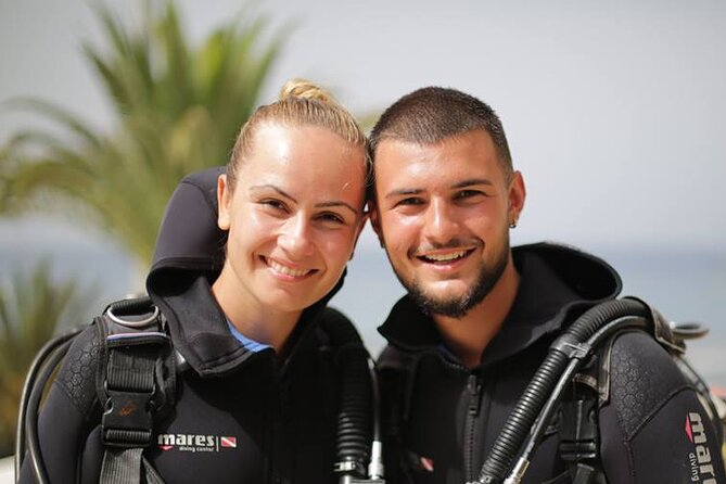PADI Scuba Diving Courses in Tenerife: All Specialities Until Divemaster - Choosing the right PADI course