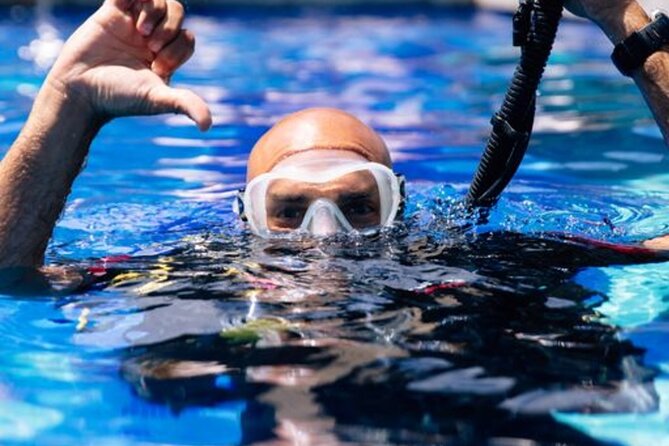PADI Scuba Lesson and Shore Dive in Maui - Entering the ocean from shore