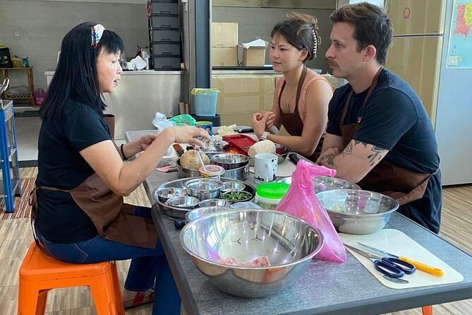 Penang Cooking Class:Dive into Malaysian Cuisine with PenangChiak - What makes this Penang class special
