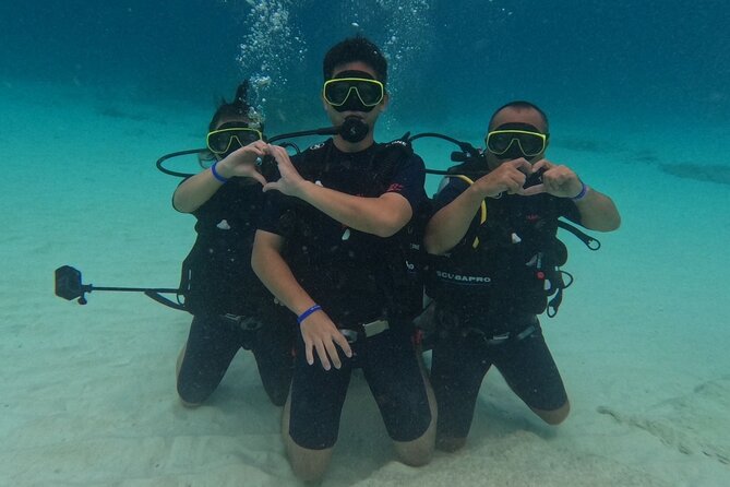 Phuket: Scuba Dive Racha and Coral Islands with Snorkeling Tour - Lunch at Racha Island breaks up the morning