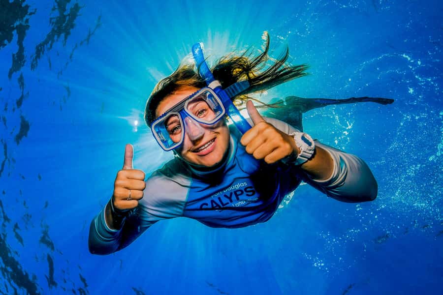 Port Douglas: Outer Barrier Reef Snorkel and Dive Options - The second stop includes lunch and the reef talk