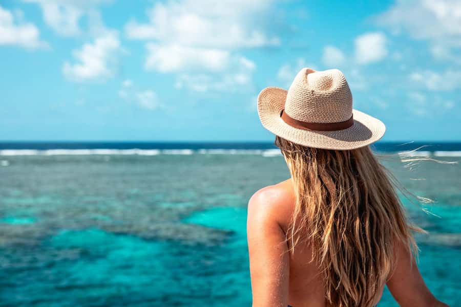 Port Douglas: Outer Barrier Reef Snorkel and Dive Options - What makes the crew important