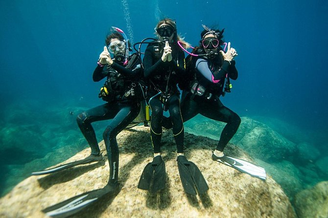 Professional Scuba Diving Boat Trip With Lunch and Transfer – Hurghada - Equipment checks and the first underwater session