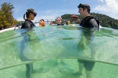 RAID Try-Dive in Kota Kinabalu, Sabah - Meeting the boat at DBKK Jetty