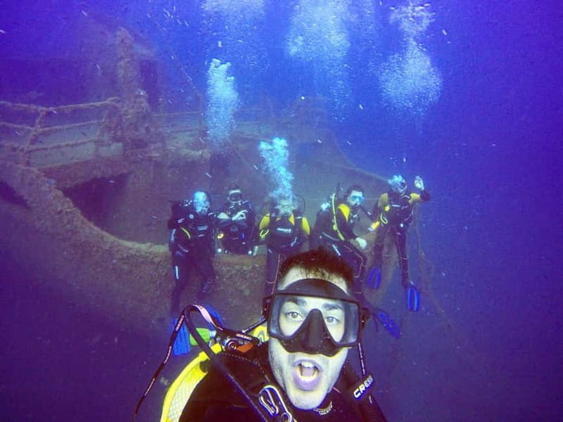 Salou: Fun Scuba Dive with Instructor (No License Needed) - What this Salou activity is really like