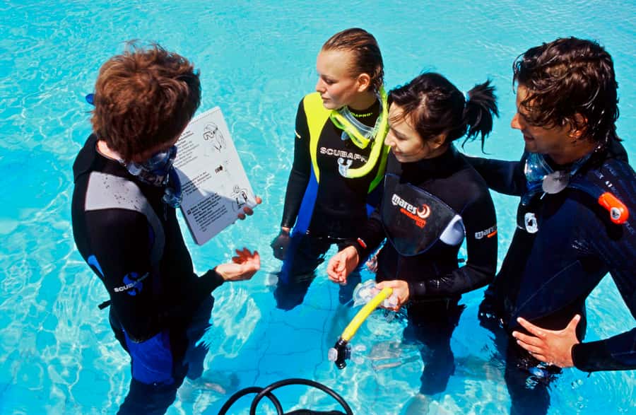 Santa Maria: Discover Scuba Diving - The morning lesson at Bikini Beach